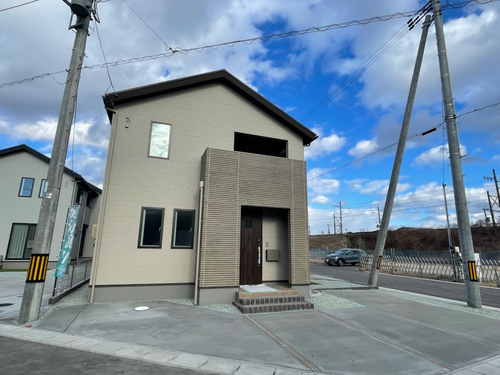 宮城県多賀城市八幡字六貫田　オール電化新築